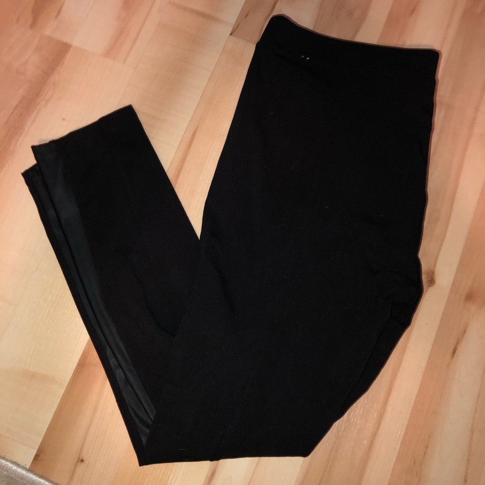 Leggings with leather